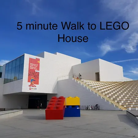 شقة 5 Minute Walk To Lego House - N3 - With Private Bathroom بيلوند